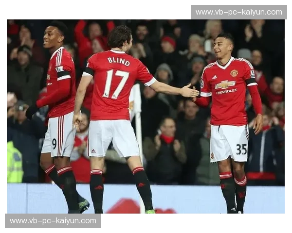 梦剧场的红魔怒吼，还是喜鹊的北境风暴？曼联vs纽卡斯尔直播全攻略：这一战，定义纯粹足球！